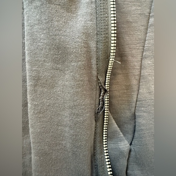 Nike Full Zip Hoodie Gray Size Medium - Picture 2 of 13